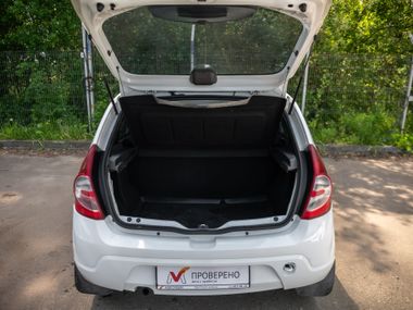 Renault Sandero 2013 года, 179 656 км - вид 11