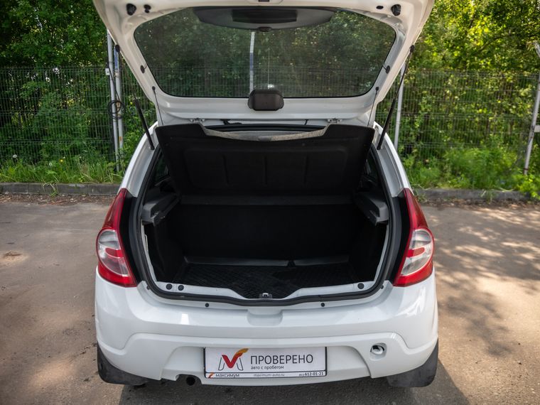 Renault Sandero 2013 года, 179 656 км - вид 11