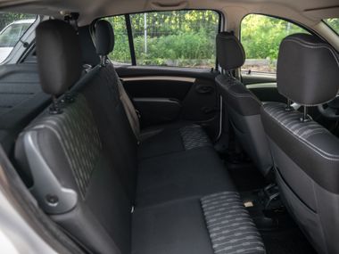 Renault Sandero 2013 года, 179 656 км - вид 9