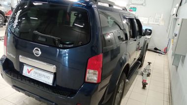 Nissan Pathfinder 2011 года, 251 984 км - вид 4