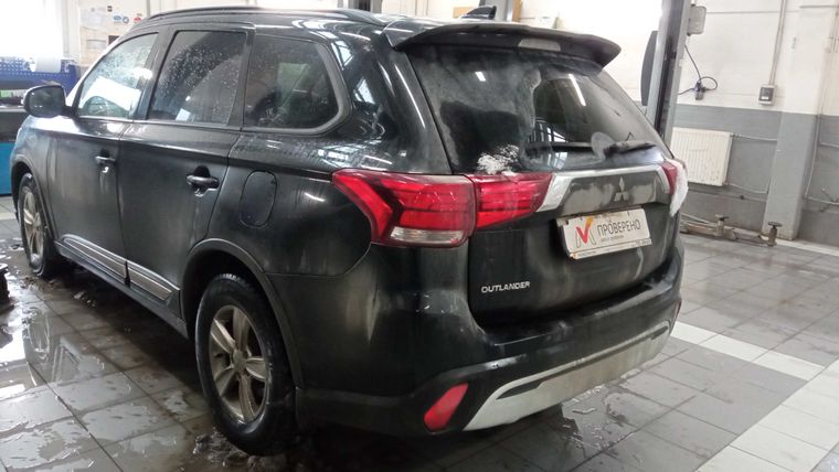 Mitsubishi Outlander 2021 года, 50 836 км - вид 4