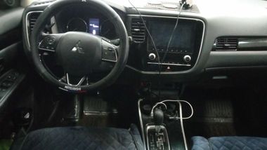 Mitsubishi Outlander 2021 года, 50 836 км - вид 5