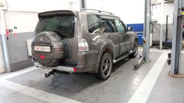 Mitsubishi Pajero 2012 года, 208 075 км - вид 4