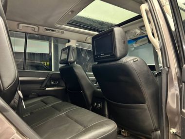 Mitsubishi Pajero 2012 года, 246 219 км - вид 18
