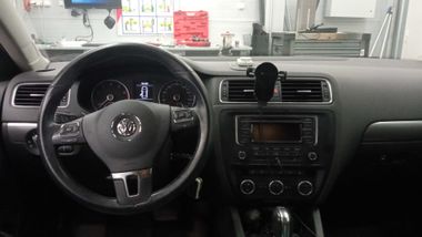 Volkswagen Jetta 2013 года, 99 219 км - вид 5