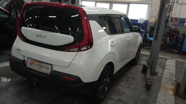 KIA Soul 2021 года, 76 755 км - вид 3