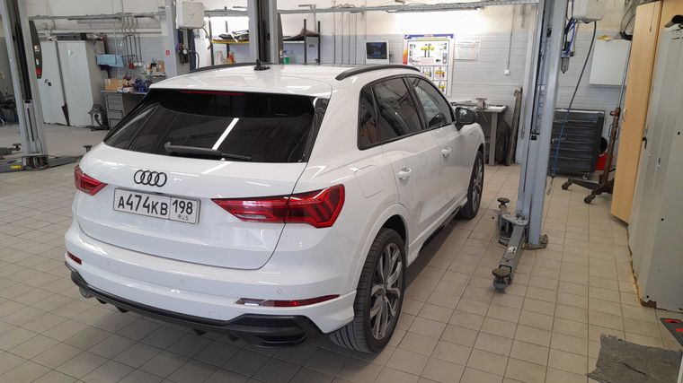 Audi Q3 2019 года, 89 873 км - вид 3