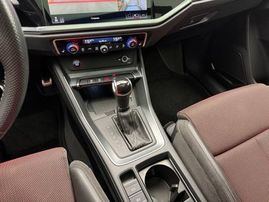 Audi Q3 2019 года, 89 873 км - вид 21