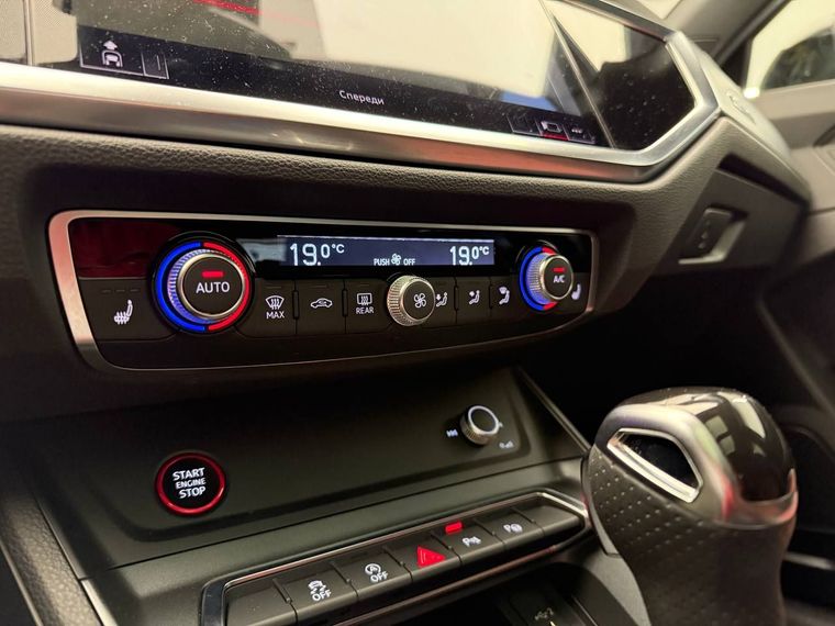 Audi Q3 2019 года, 89 873 км - вид 19
