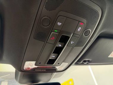 Audi Q3 2019 года, 89 873 км - вид 31