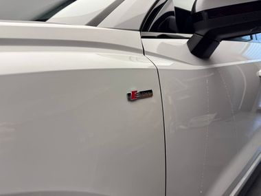 Audi Q3 2019 года, 89 873 км - вид 7