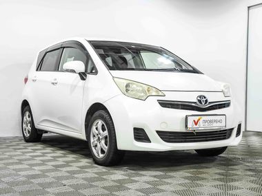 Toyota Ractis 2012 года, 71 239 км - вид 4