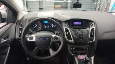 Ford Focus 2012 года, 137 738 км - вид 5