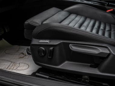 Volkswagen Passat 2019 года, 133 776 км - вид 12