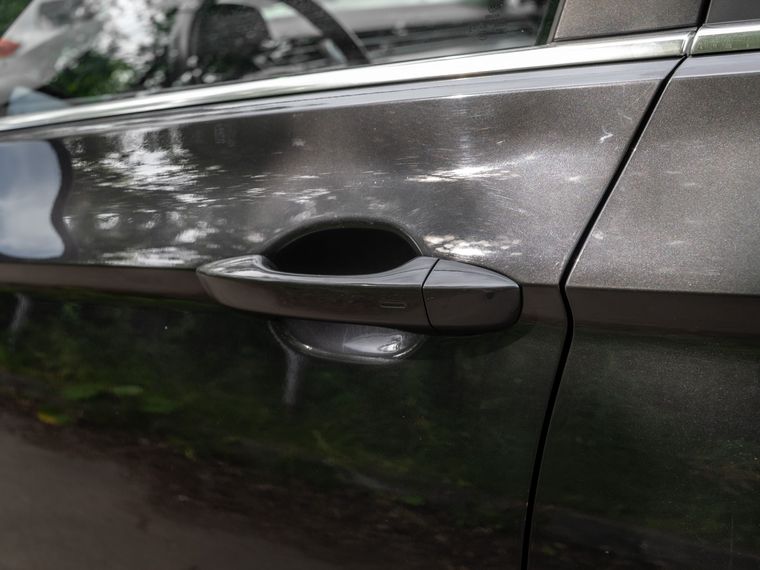 Volkswagen Passat 2019 года, 133 776 км - вид 17