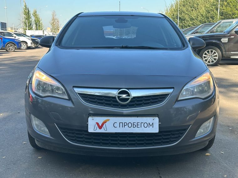 Opel Astra 2011 года, 221 074 км - вид 3