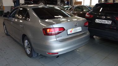 Volkswagen Jetta 2017 года, 269 788 км - вид 4