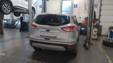 Ford Kuga 2016 года, 96 629 км - вид 3