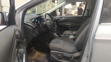 Ford Kuga 2016 года, 96 629 км - вид 5