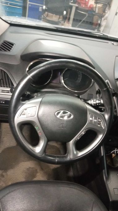 Hyundai ix35 2014 года, 129 781 км - вид 5