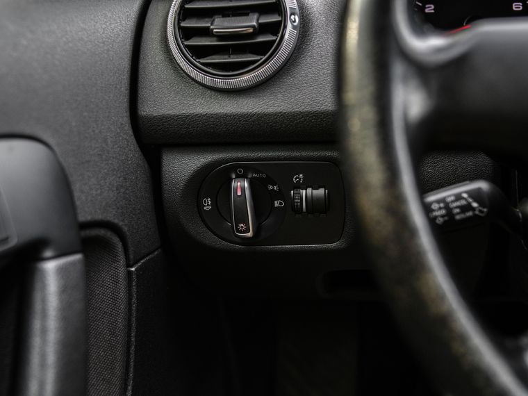 Audi A3 2012 года, 213 000 км - вид 11