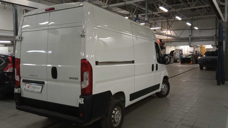 Peugeot Boxer 2020 года, 145 139 км - вид 3