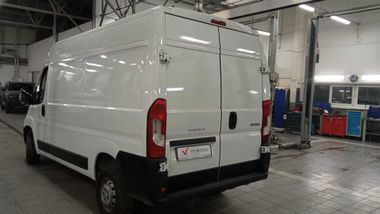 Peugeot Boxer 2020 года, 145 139 км - вид 4