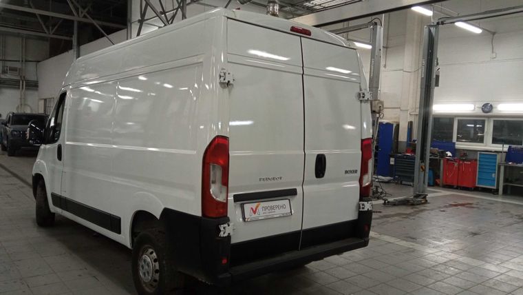 Peugeot Boxer 2020 года, 145 139 км - вид 4