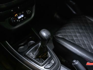 ВАЗ (LADA) Vesta 2019 года, 65 863 км - вид 8