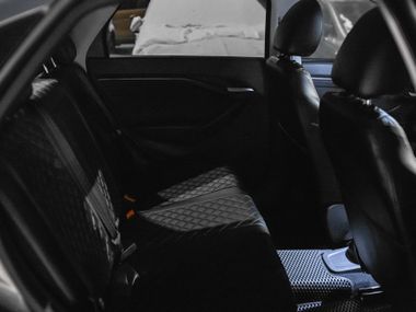 ВАЗ (LADA) Vesta 2019 года, 65 863 км - вид 10