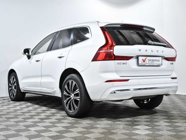 Volvo XC60 2021 года, 47 000 км - вид 8