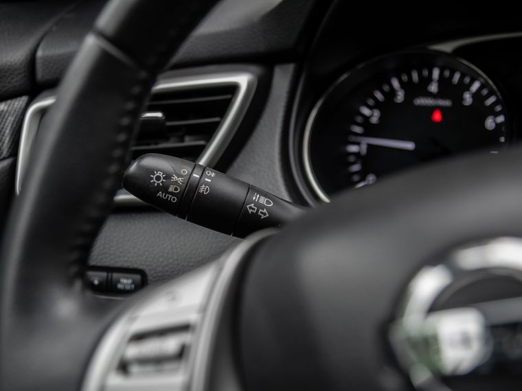 Nissan X-Trail 2015 года, 83 500 км - вид 6