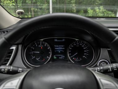 Nissan X-Trail 2015 года, 83 500 км - вид 5