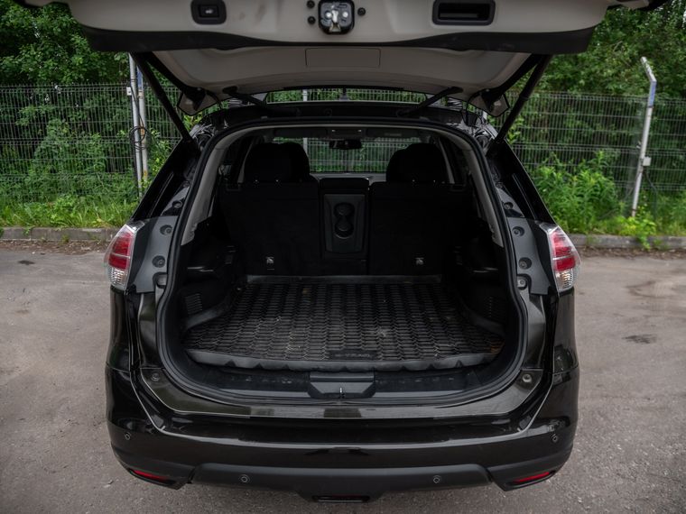 Nissan X-Trail 2015 года, 83 500 км - вид 16