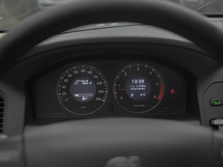 Volvo XC60 2009 года, 270 272 км - вид 5