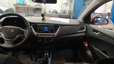 Hyundai Solaris 2017 года, 92 000 км - вид 5