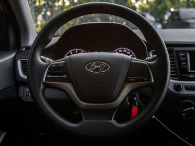 Hyundai Solaris 2017 года, 92 000 км - вид 6