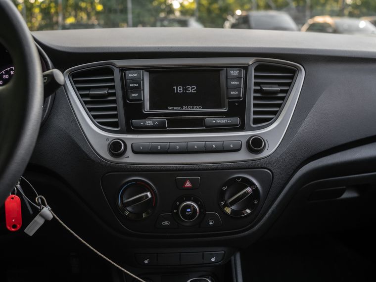 Hyundai Solaris 2017 года, 92 000 км - вид 7