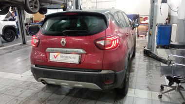 Renault Kaptur 2019 года, 74 817 км - вид 3