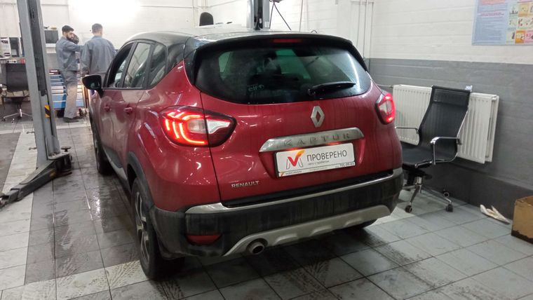 Renault Kaptur 2019 года, 74 817 км - вид 4