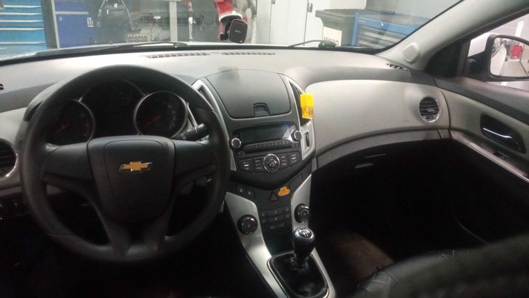 Chevrolet Cruze 2013 года, 88 174 км - вид 3