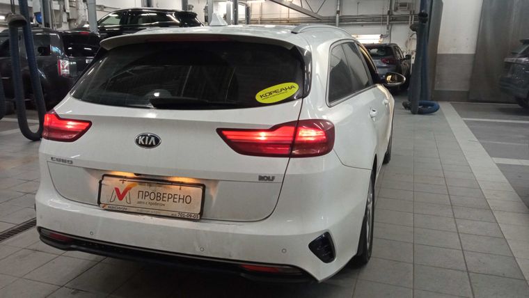 Kia Ceed 2019 года, 128 896 км - вид 3