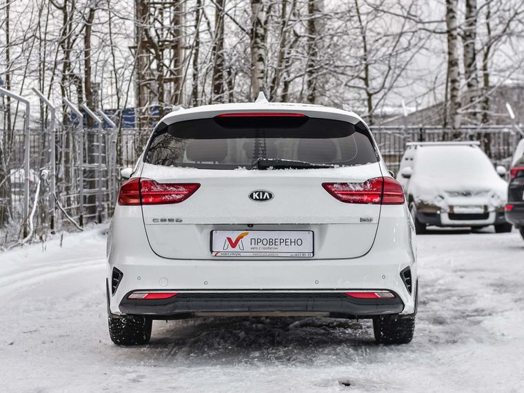 KIA Ceed 2019 года, 128 896 км - вид 4