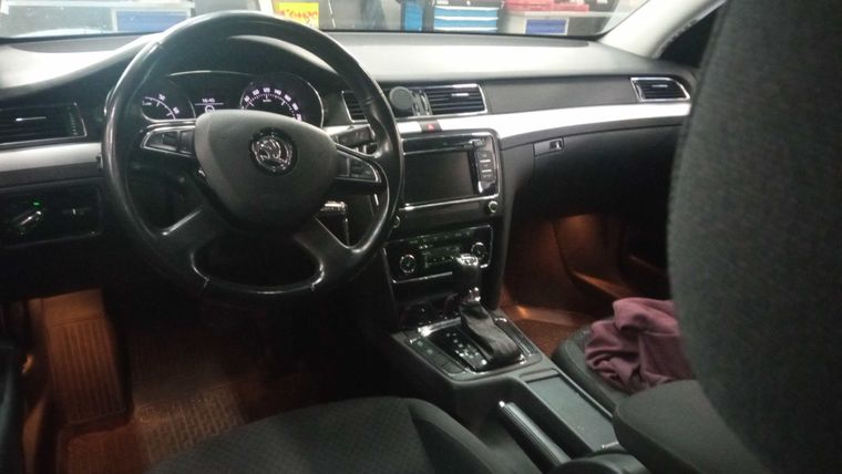 Skoda Superb 2013 года, 170 874 км - вид 5