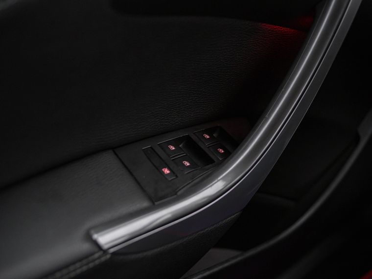 Opel Astra 2012 года, 267 887 км - вид 9