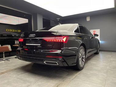 Audi A6 2020 года, 75 899 км - вид 4