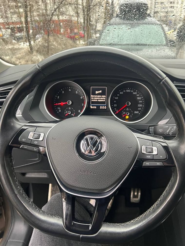 Volkswagen Tiguan 2019 года, 101 771 км - вид 4