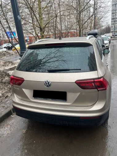 Volkswagen Tiguan 2019 года, 101 771 км - вид 3