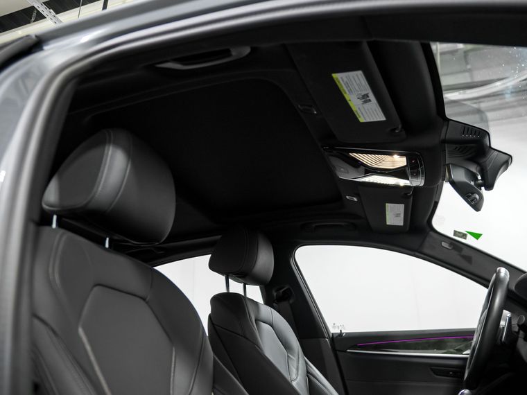 BMW 5 серия 2022 года, 12 751 км - вид 24