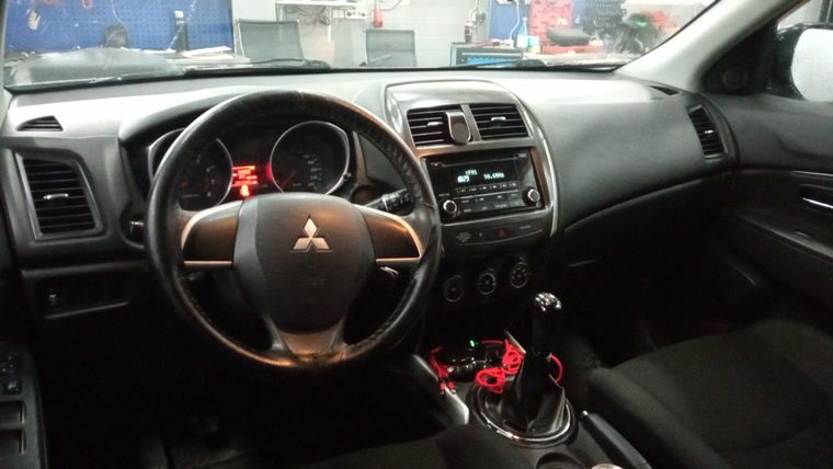 Mitsubishi ASX 2013 года, 221 449 км - вид 5 Mitsubishi ASX 2013 года, 221 449 км - вид 5